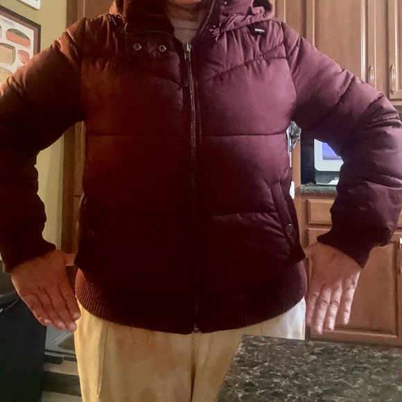Aéropostale Puffer Jacket – Maroon – Women’s Large - Picture 6 of 6